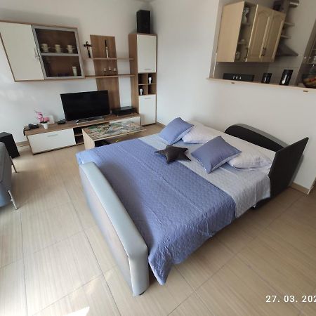 Апартаменты Apartman Antonela With Free Garage Parking Сплит Экстерьер фото