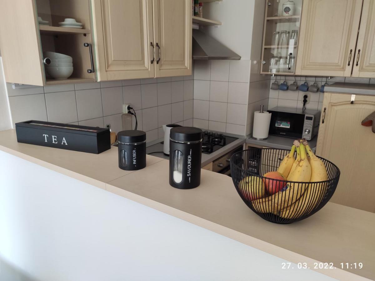 Апартаменты Apartman Antonela With Free Garage Parking Сплит Экстерьер фото
